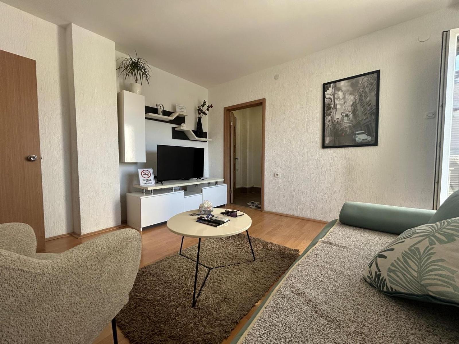 Cinema Vardar Apartment Skopje Exterior photo